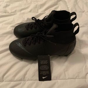 Kids Nike Mercurial Superfly 6 Elite S 4.5 Cleats